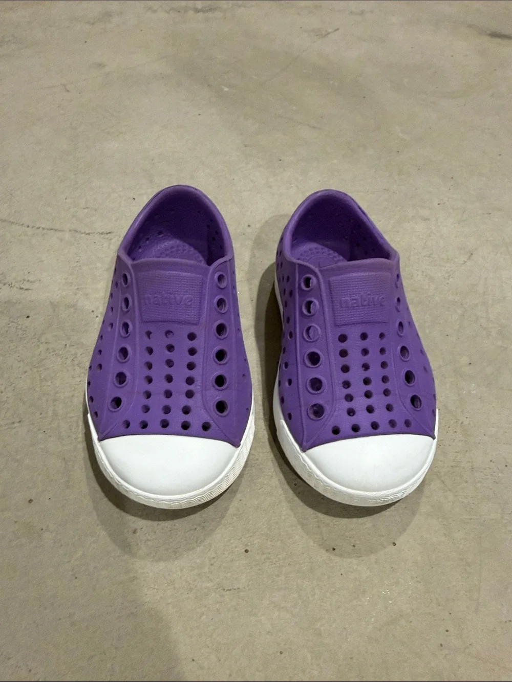 Native Kids Purple Slip-On Water Shoes Size 5/5c